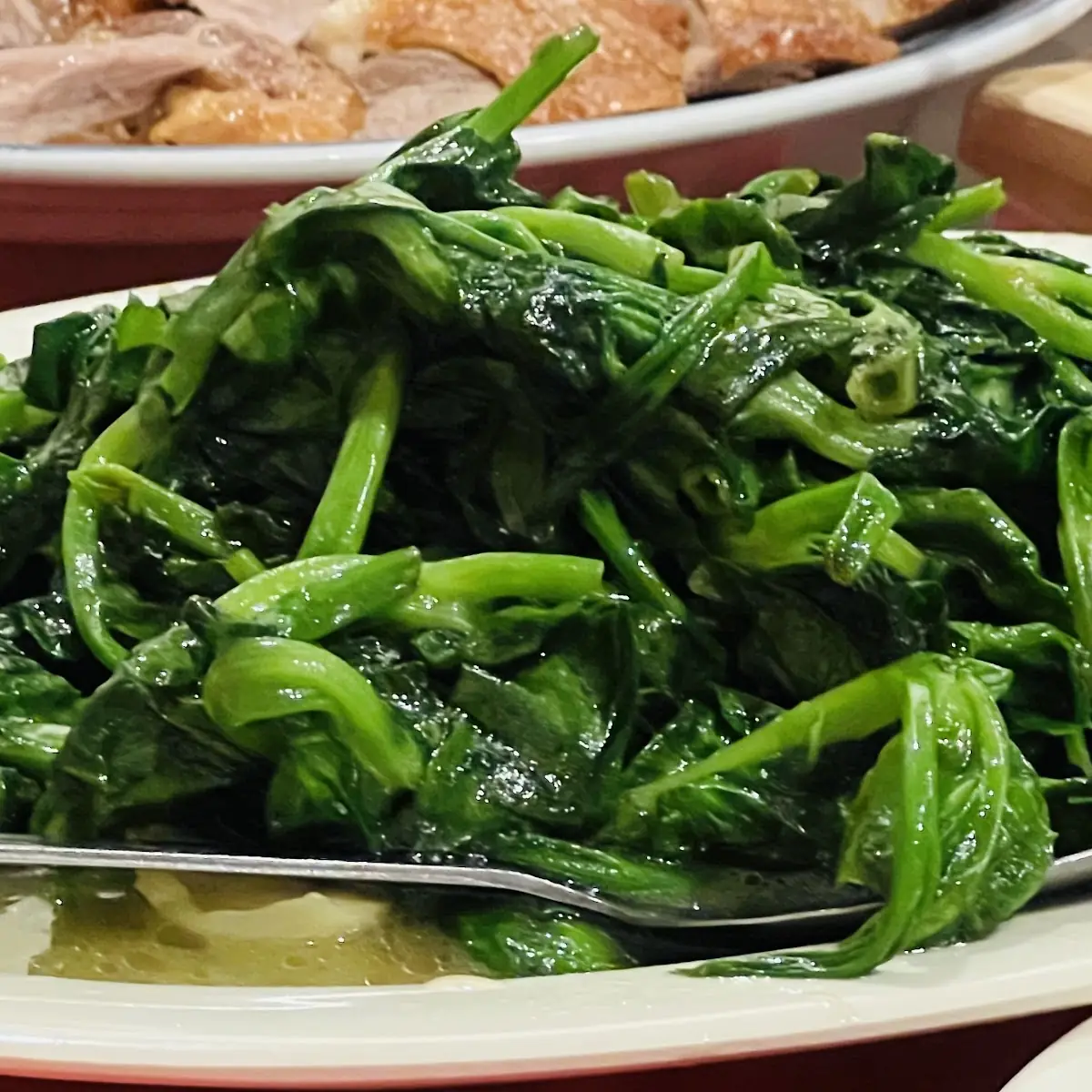 fresh sautéed spinach 清炒菠菜
